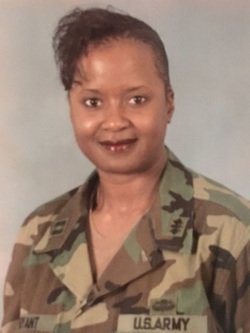 dee3